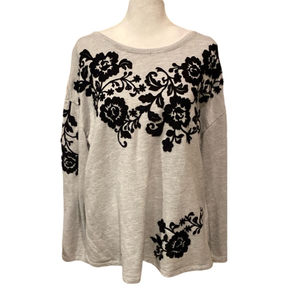 INC International Concepts top. Size L. Light gray with black floral appliqués.